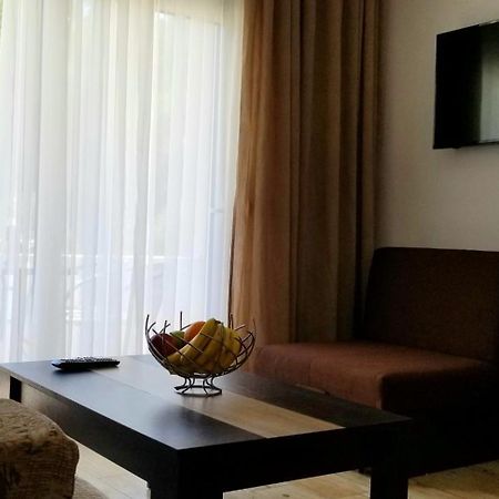 Riviera Inn Apartments Ülgün Oda fotoğraf