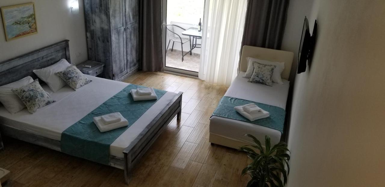 Riviera Inn Apartments Ülgün Dış mekan fotoğraf