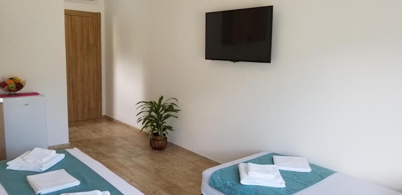 Riviera Inn Apartments Ülgün Dış mekan fotoğraf